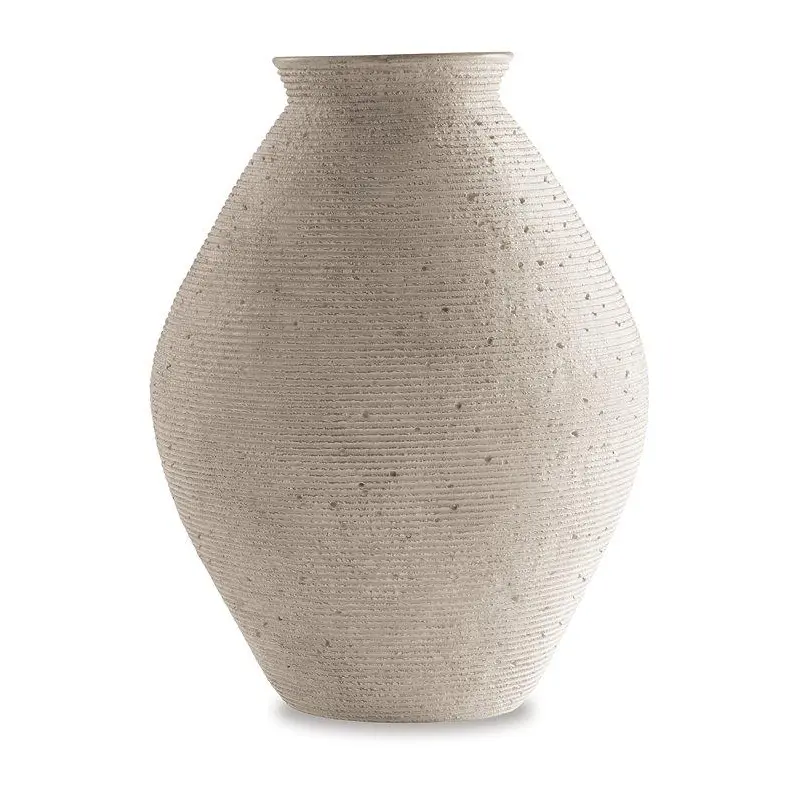 Hannela Vase