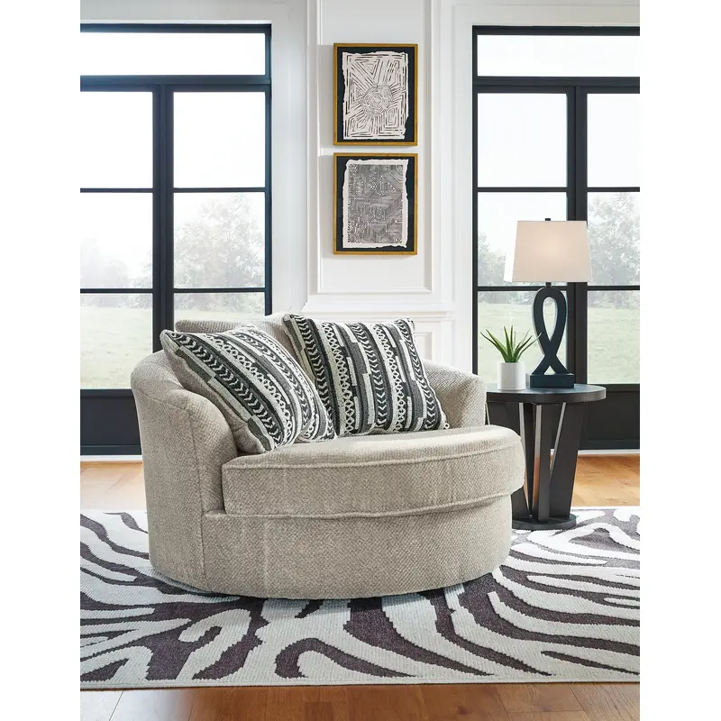 Calnita Oversized Swivel Accent Chair