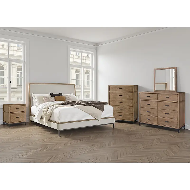 Tomtyn  Upholstered Bed