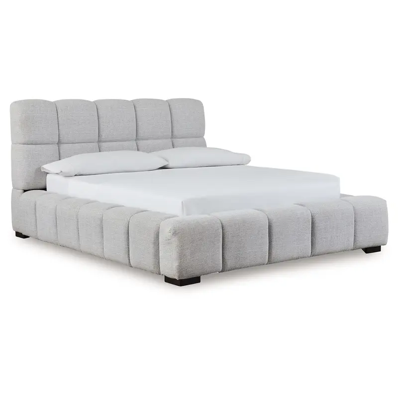 Grendusk - Upholstered Bed