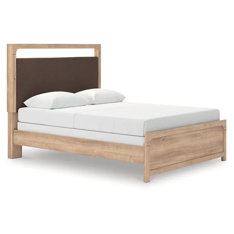 Kinlanni Queen Upholstered Panel Bed