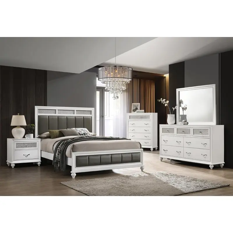 Barzini 4-piece California King Panel Bedroom Set White