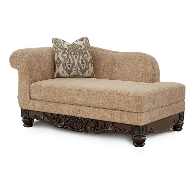 Chelsworth Right-Arm Facing Corner Chaise