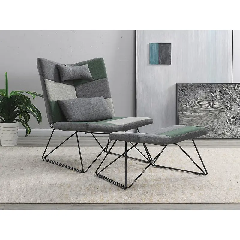 G905529 Accent Chair With Ottoman