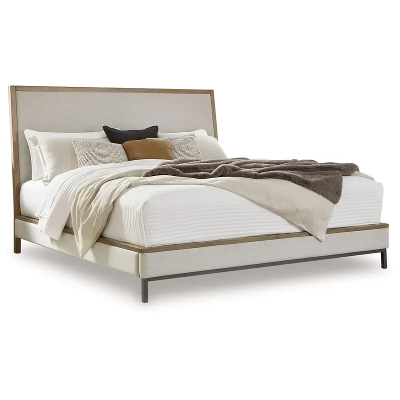 Tomtyn - Upholstered Bed